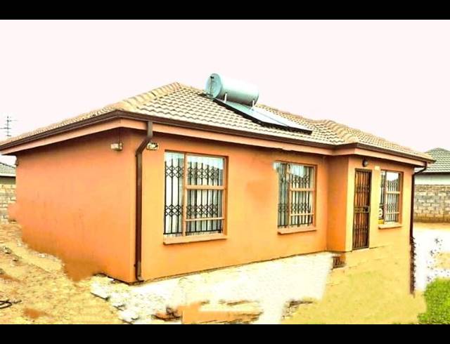 3 BEDROOM HOUSE FOR SALE IN GOLDEN GARDENS